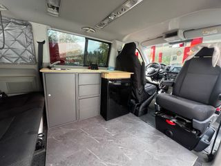 Volkswagen Caravelle 2016