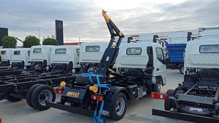 FUSO  CANTER  3.500kg