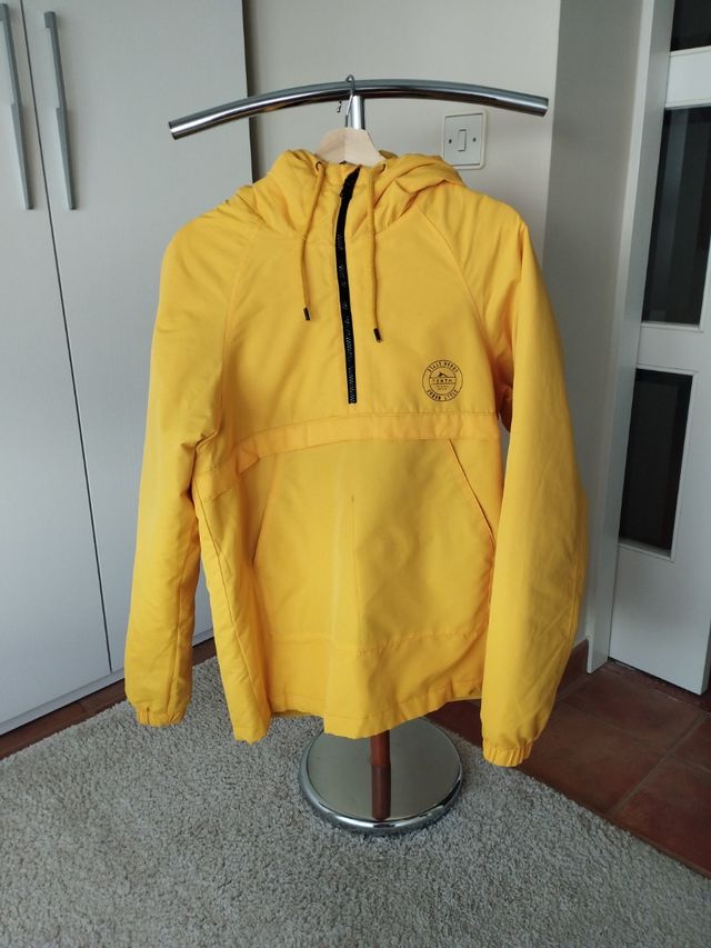 Abrigo capucha amarillo S