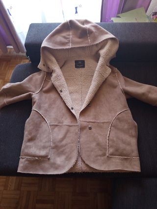 Chaqueta de Zara chica