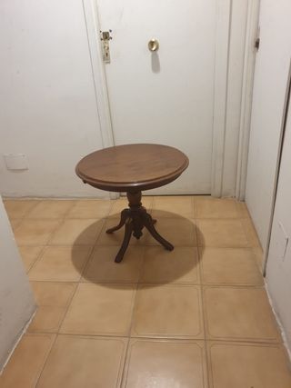 Mesita de esquina redonda de color mar