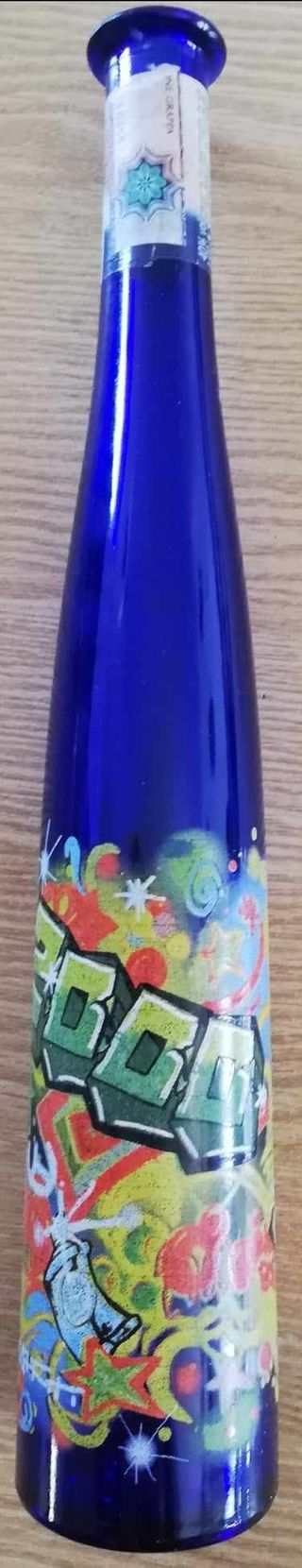 Bottiglia vuota stile graffiti GP Brotto