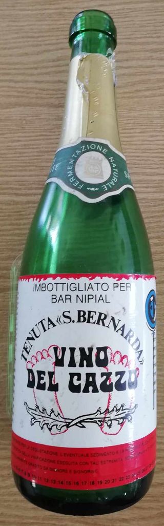 Bottiglia vuota stile graffiti GP Brotto