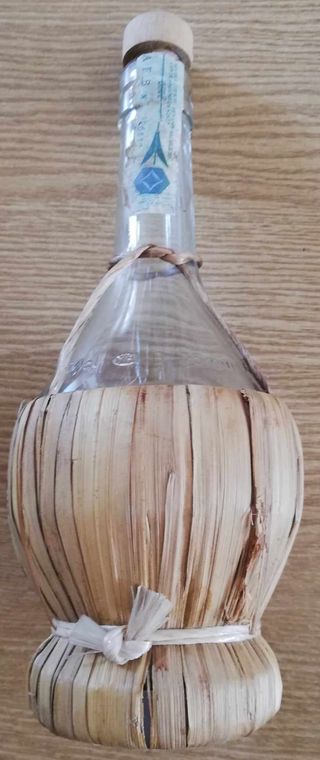 Bottiglia vuota stile graffiti GP Brotto