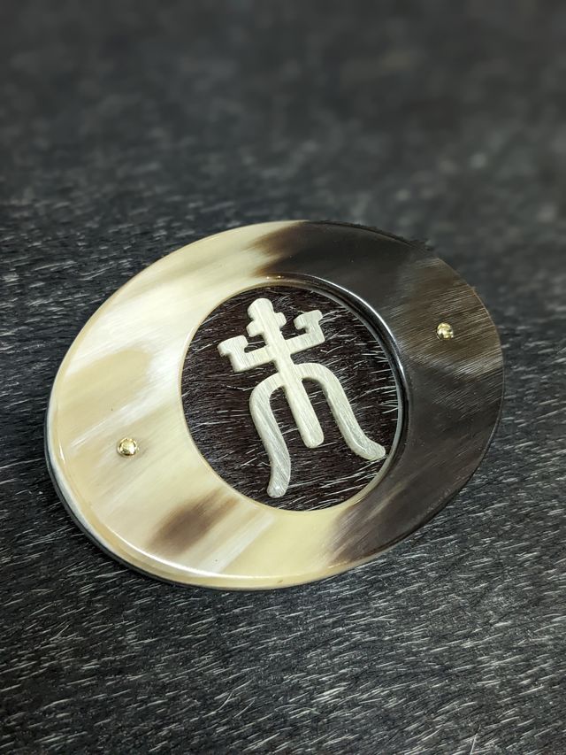 Hebilla cuerno de toro