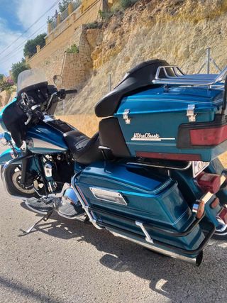 HARLEY DAVIDSON Electra Glide (671412425)