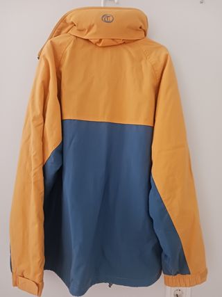 Chaqueta snowboard y nieve