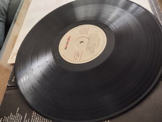 LOTE 6 LP + 1 EP SERRAT