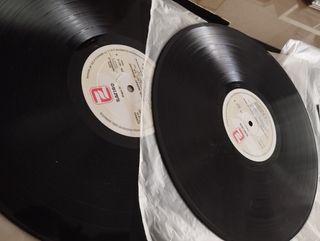 LOTE 6 LP + 1 EP SERRAT