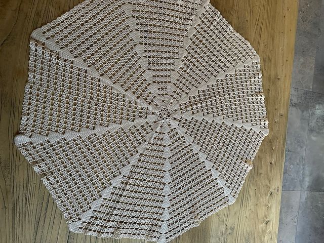 Paño de mesa en ganchillo