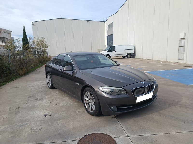 BMW Serie 5 2011 - foto 1