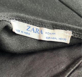 Top de lentejuelas de Zara. Talla L.