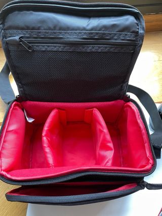 Cámara CANON EOS M50 +DOS objetivos+funda+otros