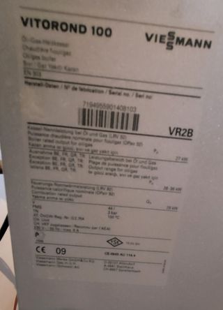 Caldera gasoil marca Viessman + deposito