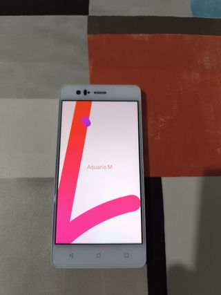 Movíl  Bq.Aquarius M5