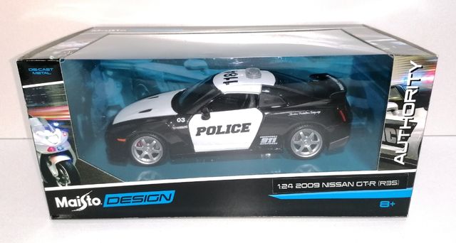 NISSAN GTR POLICE MAISTO ESCALA 1:24