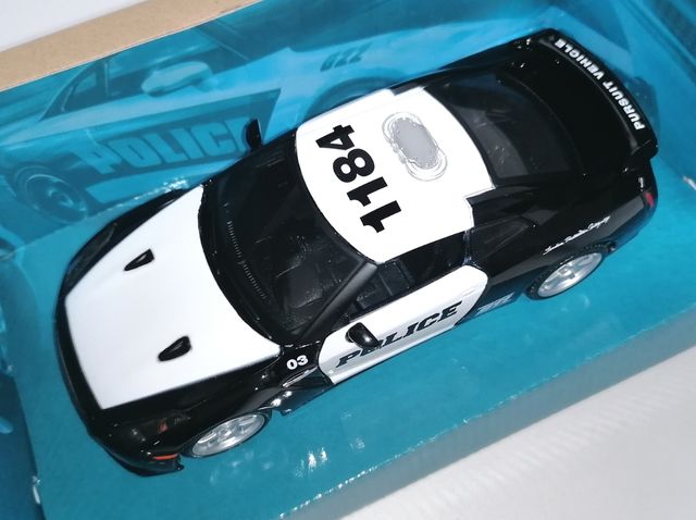 NISSAN GTR POLICE MAISTO ESCALA 1:24