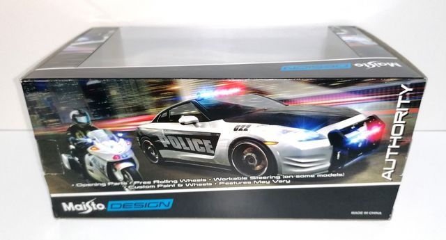 NISSAN GTR POLICE MAISTO ESCALA 1:24
