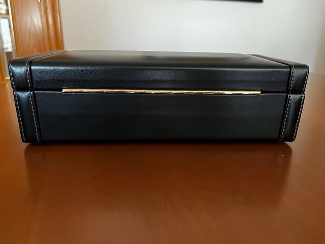Caja para seis relojes cuero negro