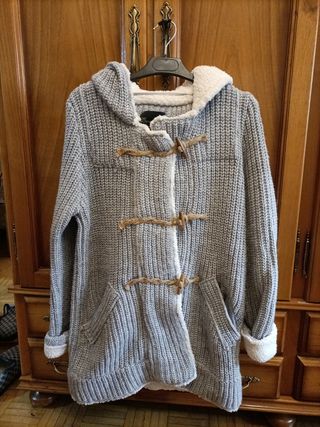 Chaqueta de lana y borreguito Zara