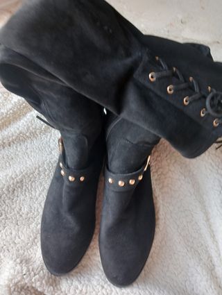 OFERTON.  botas por encima de la rodilla