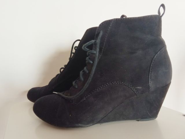 Botines de ante Zara