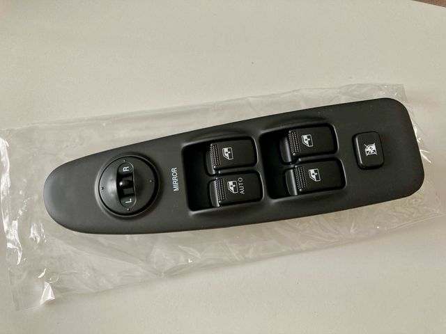 Consola comandi alzacristalli Hyundai Elantra