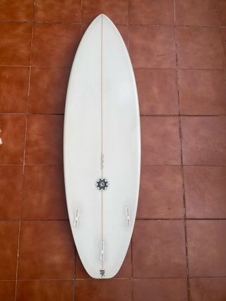 Vendo tabla de surf Atisha 5,8