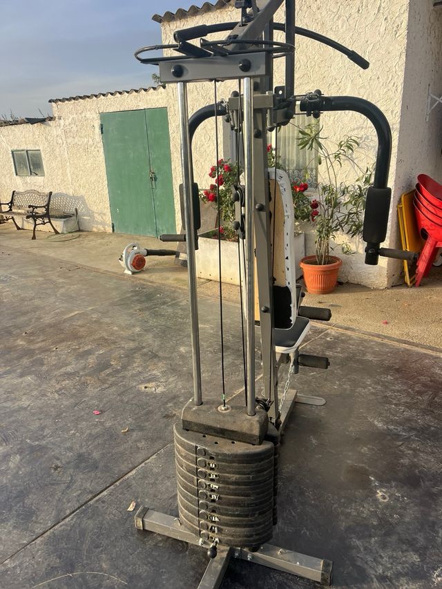 Maquina multiuso gimnasio