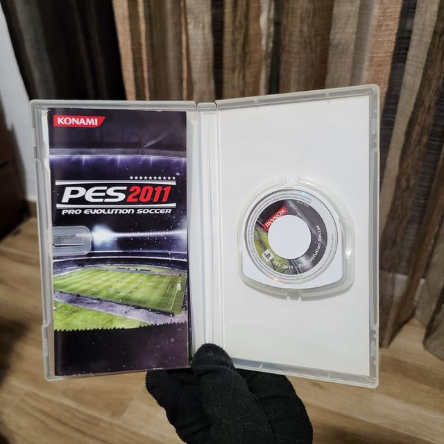PES 2011 PSP