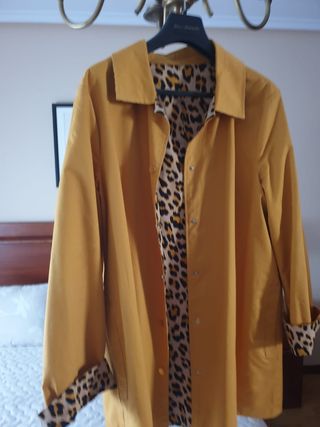 Gabardina reversible .chollo 20 eu.