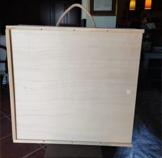 Caja con tapa de madera 4 vinos nueva