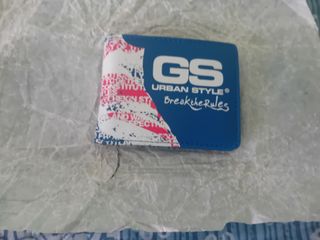 Cartera juvenil para  chico nueva