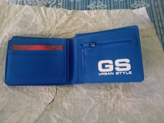 Cartera juvenil para  chico nueva