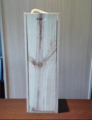 Caja de madera nuevas de vino