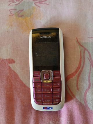 Telefono cellulare nokia 2610 vintage con tasti