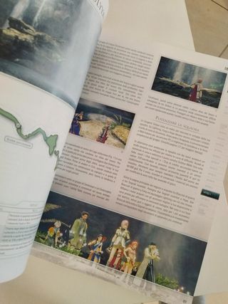 Final fantasy 13 libro di guida in italiano