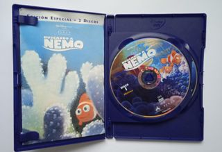 Película en DVD Buscando a Nemo. 2 discos