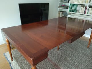 Mesa extensible de comedor