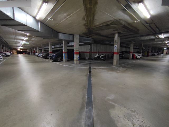 Plz parking Front marítim-Poblenou, BCN