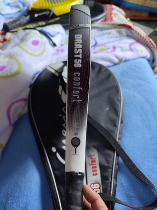 Pala de pádel confort drast 56