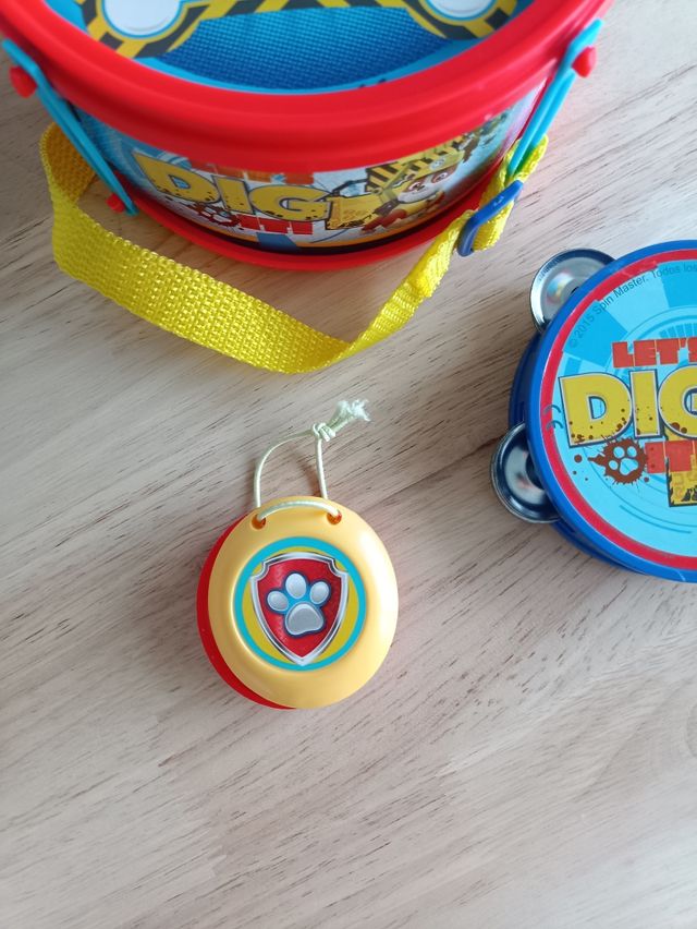 Instrumentos musicales Patrulla Canina