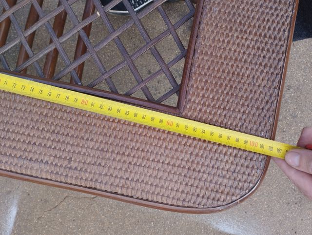 Mesita centro de mimbre con cristal