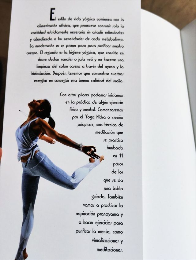 Libro YOGA - Ejercicios cuerpo/mente