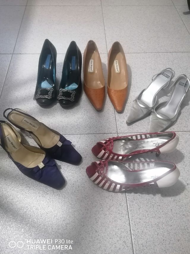 Lote de zapatos de mujer.