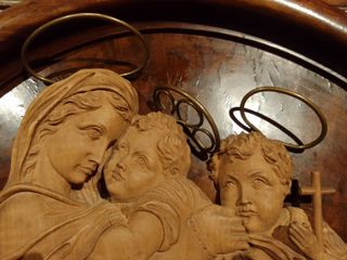Altorilievo con Madonna con bambino e S. Giovanni