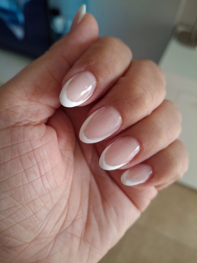 Manicura, semi, uñas de gel,...