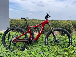 OFERTA EBIKE BICICLETA ELÉCTRICA BH ILYNX+ 9.9