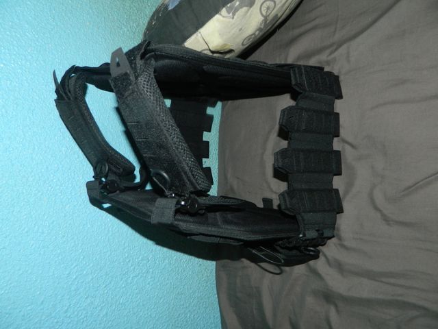 Funda chaleco antibalas Yakeda. sin las placas.