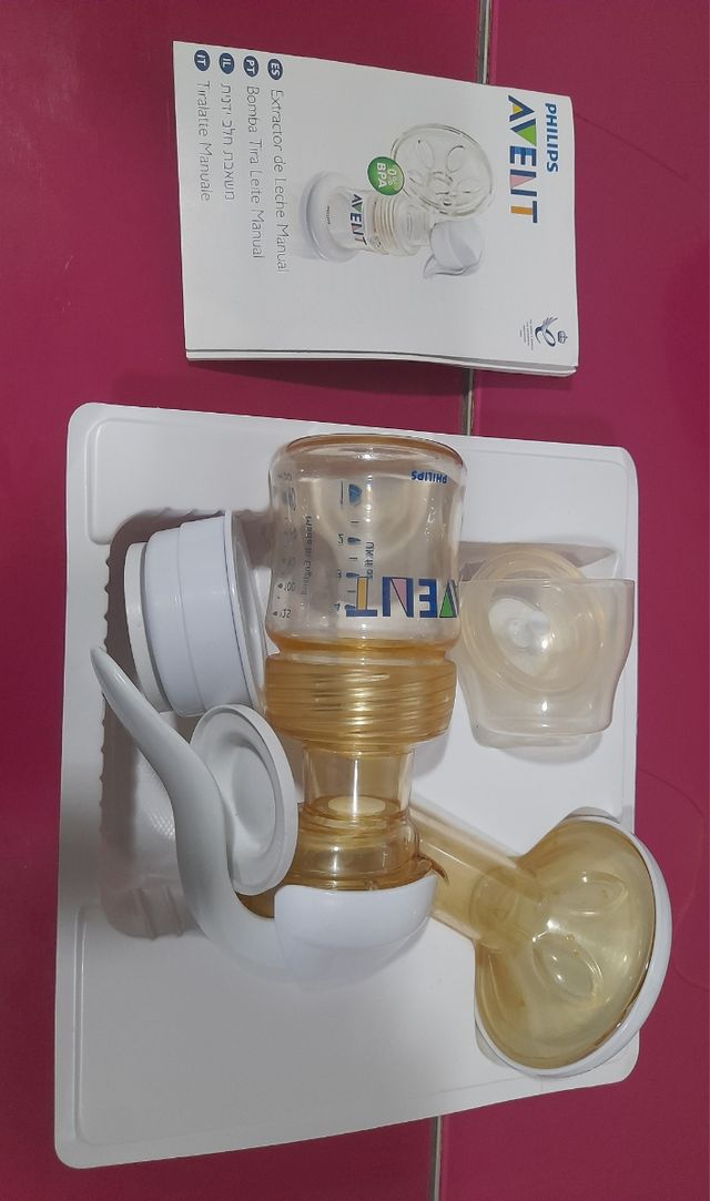 Extractor de leche manual. Sacaleches